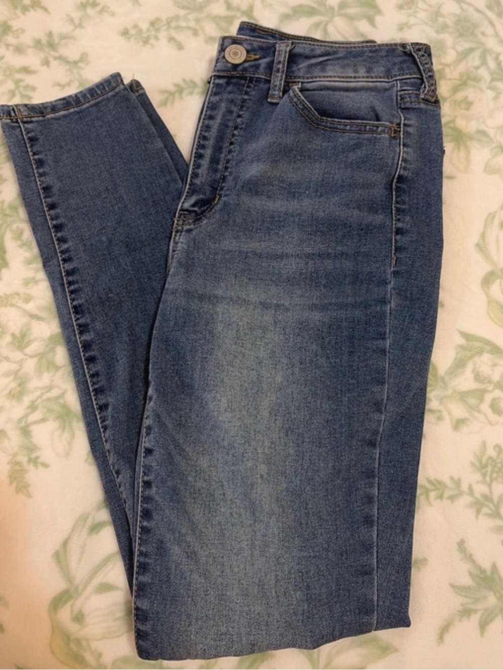 SO High Rise Jegging Jeans 7/28W